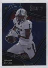 2022 Panini Select Draft Picks Field Level Blue Romeo Doubs #114 05v0
