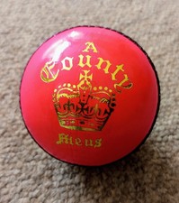 County Męska różowa skórzana piłka do krykieta 5 1/2 uncji