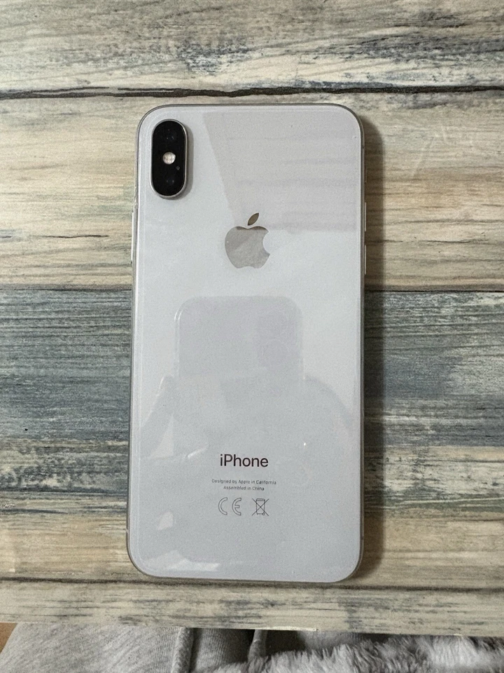 Apple iPhone X · 64GB, foto 1 de 2