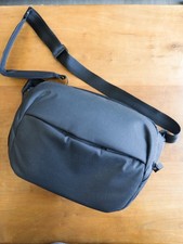 Peak Design Everyday Sling Camera Sling Bag - Black, 5L