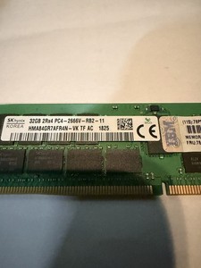 HPE SK Hynix 32 GB 2Rx4 PC4 - 2666V - RB2 - 12 -ECC  HMA84GR7CJR4N-VK 840758-001