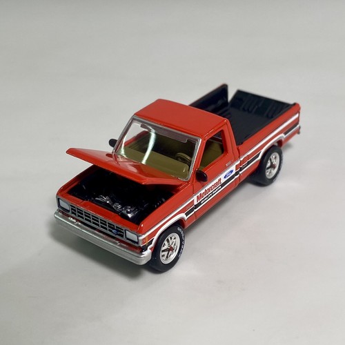 Johnny Lightning 1983 Ford Ranger & Blue MotorMax 6052 Pickup 1:64 Diecast Lot - Picture 12 of 24
