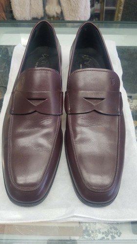 Tod's mens Burgundy shoes Size 9