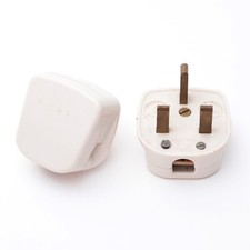 2x White Vintage 3 Pin Plugs 13A Reclaimed Retro Electrical