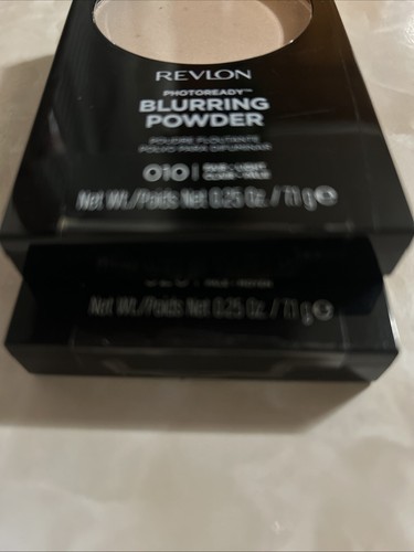 NEW Revlon PhotoReady Pressed Face Powder/BLURRING POWDER Choose Shade 010 / 020 - Picture 4 of 5