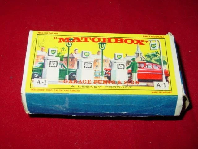 Vintage LESNEY Matchbox : A-1 BP GARAGE PUMP & SIGN  England (BOX ONLY) original - Image 4 of 4