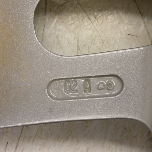 Land Rover Discovery 3 4 17" Aleación de Plata Llanta 7J OEM RRC002 Original X1 - Imagen 16 de 19