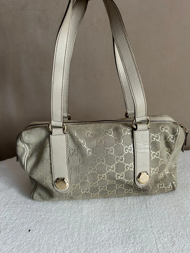 S13# GUCCI Bolso de Mano Monograma GG Beige Gamuza Cuero Hecho en Italia TIENE ARAÑAZOS Foto 2 de 4