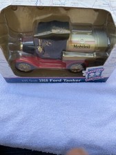 Ertl Collectibles 1918 Ford Tanker MobilOil Die Cast Metal