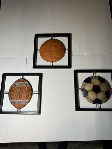 Hobby Lobby Sports Decor Metal Signs 13.5x13.5 Set Of 3 - 第 2/5 張圖片