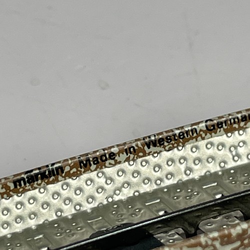 HO Scale Marklin 5100 1/1 M-Track Curve - Picture 4 of 5