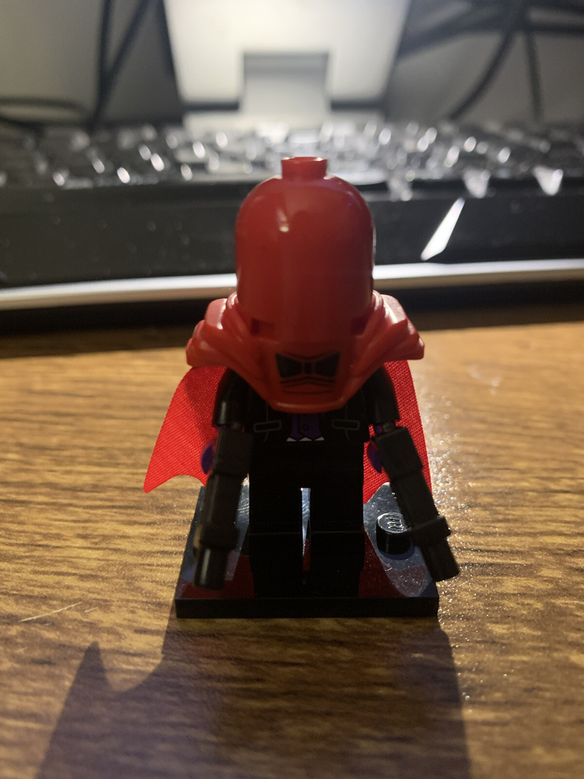 LEGO - #11 RED HOOD - Batman Movie Series 1 Collectible Minifigure