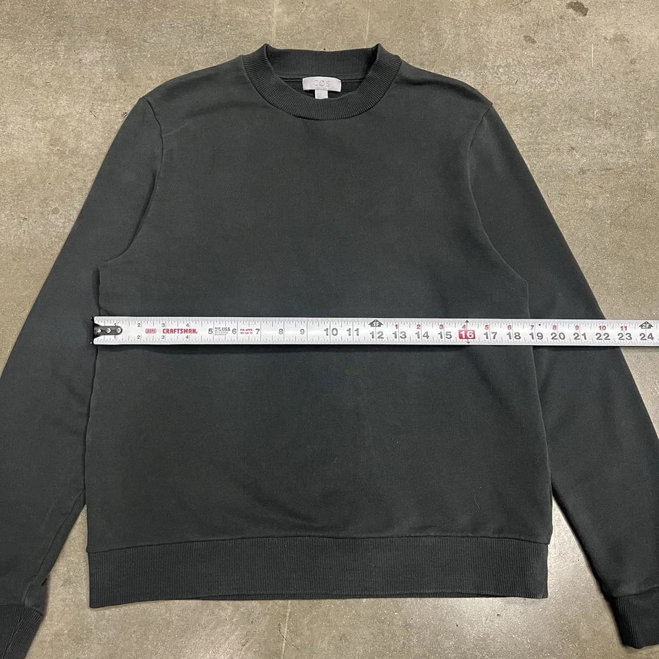 Sudadera COS Gris Oscuro Carbón Cuello Redondo Para Hombre Talla S Pullover Minimalista Foto 4 de 4