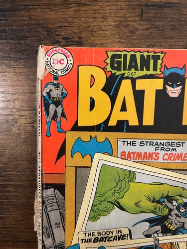 Batman #218 DC Comics (1970) Low Grade Back Cover Detached Joe Kubert Bronze Age - Picture 2 of 10