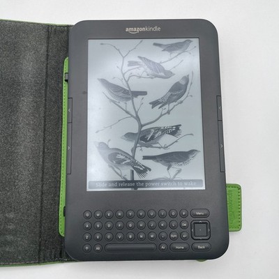 Amazon Kindle Keyboard 3rd Gen D00901 eBook Reader 6'' E-Ink Screen Wi-Fi