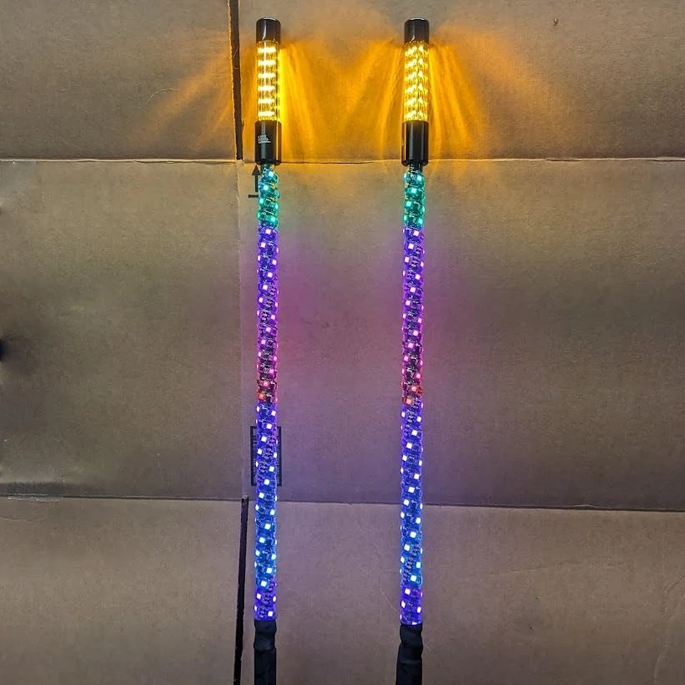Luces de látigo LED RGB espiral de 3 pies antena persecución con iluminación estroboscópica y bases de resorte Foto 2 de 4