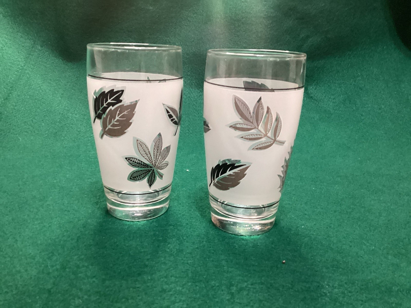 Vintage Libby Gold And Silver Leaf Drink ware Price Is For All Of Them