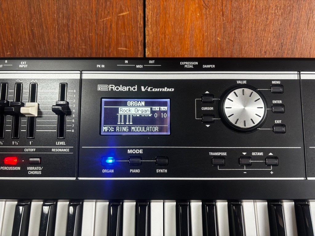 Roland VR-09 Keyboard Synthesizer for sale online | eBay