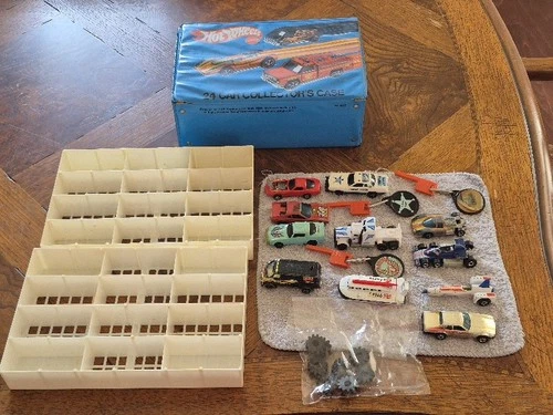 Vintage Hot Wheels Collector's Case Plus 11 Cars, 3 Speed Keys, Tires