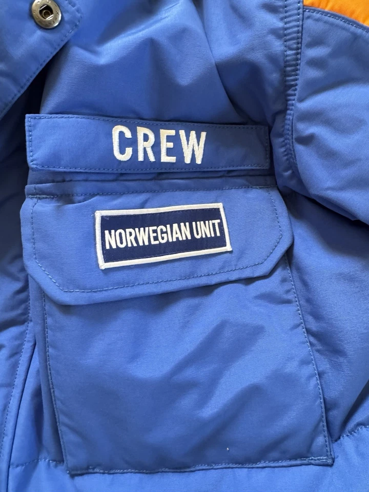 NEW Star Wars Columbia EMPIRE STRIKES BACK CREW PARKA Size LARGE - Image 3 of 4