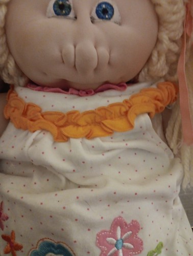 LITTLE PEOPLE- CABBAGE PATCH KIDS - 22" SOFT SCULPTURE /BLONDE Hair Girl - Picture 3 of 14