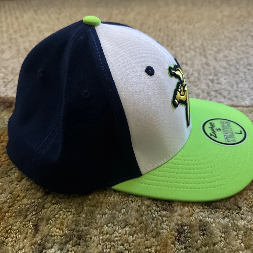 Limited Edition Savanah Bananas Stretch Fit Large. Zephyr Hat And A Must Have - Image 4 of 4