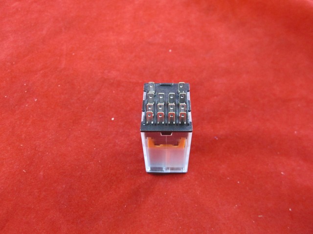 Реле rxm4ab2bd 24vdc