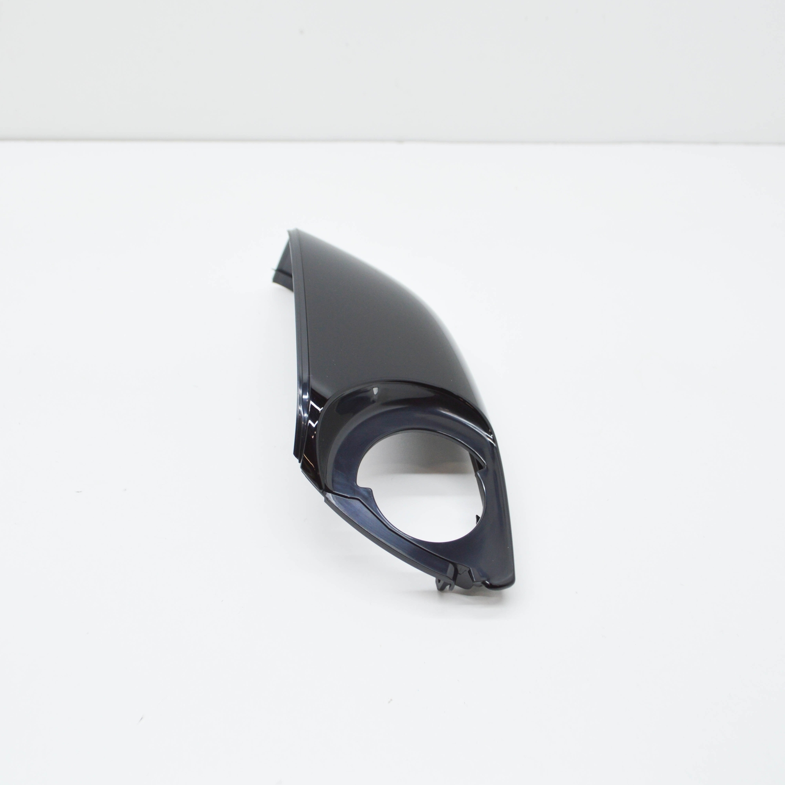 NEW BMW 3 G20 RIGHT MIRROR LOWER HOUSING SECTION 7498212 