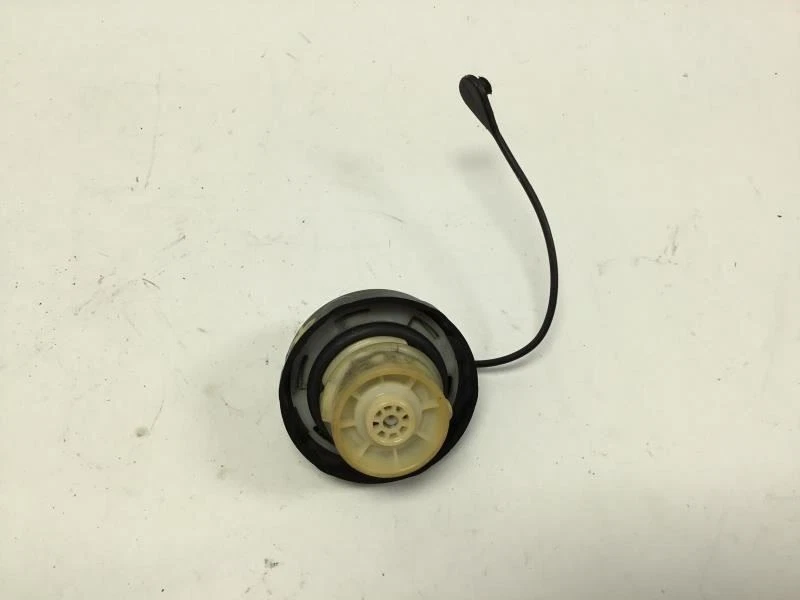 Dodge Caliber 2007 2008 2009 2010 2011 2012 cubierta de tapa de tanque de llenado de aceite OEM Foto 4 de 4