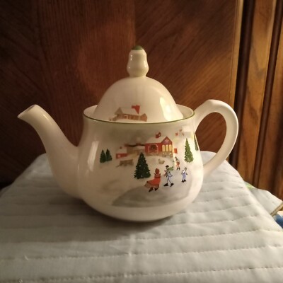 SANGO SILENT NIGHT CHRISTMAS TEA POT DESIGNED BY JOAN LUNTZ  #3900