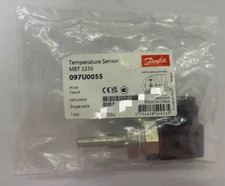 Danfoss MBT3250 temperature sensor 097U0055 UPS shipping