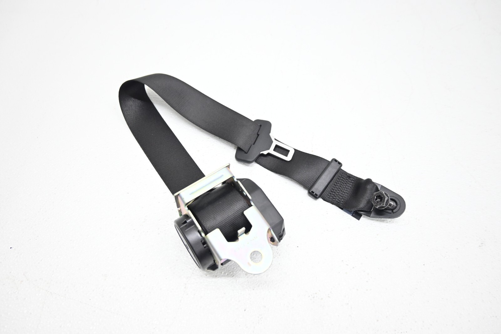 ⭐ 14-21 Maserati Ghibli Rear Right or Left Seat Belt Retractor Black Oem