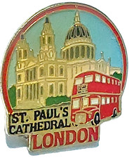 St. Paul's Cathedral London, England (Double Decker Tour Bus) Lapel Pin