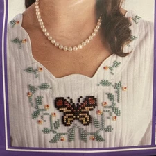 VTG Distlefink Designs PEARL ART Fold-N-Fill Craft Butterfly 33808 Sealed