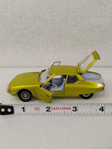 CORGI TOYS CITROEN  WHIZZWHEELS  Lime  Green  2 Door  Hatchback Good Condition