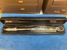 Allied 1/2" Dr. Micrometer Dial Torque Tool Kit 150Ft.lbs