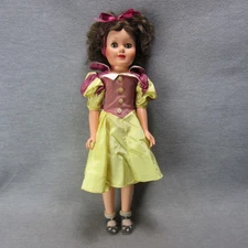 Deluxe Vint Reading Walt Disney Snow White Unbreakable Vinyl Dolls 20"