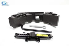 2017 - 2019 JAGUAR XE EMERGENCY JACK LIFT W/ TOOLS & STORAGE BOX OEM