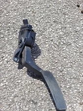 USED & Bench Tested 2007-2011 Dodge Nitro Accelerator Pedal Sensor (53013783AB)