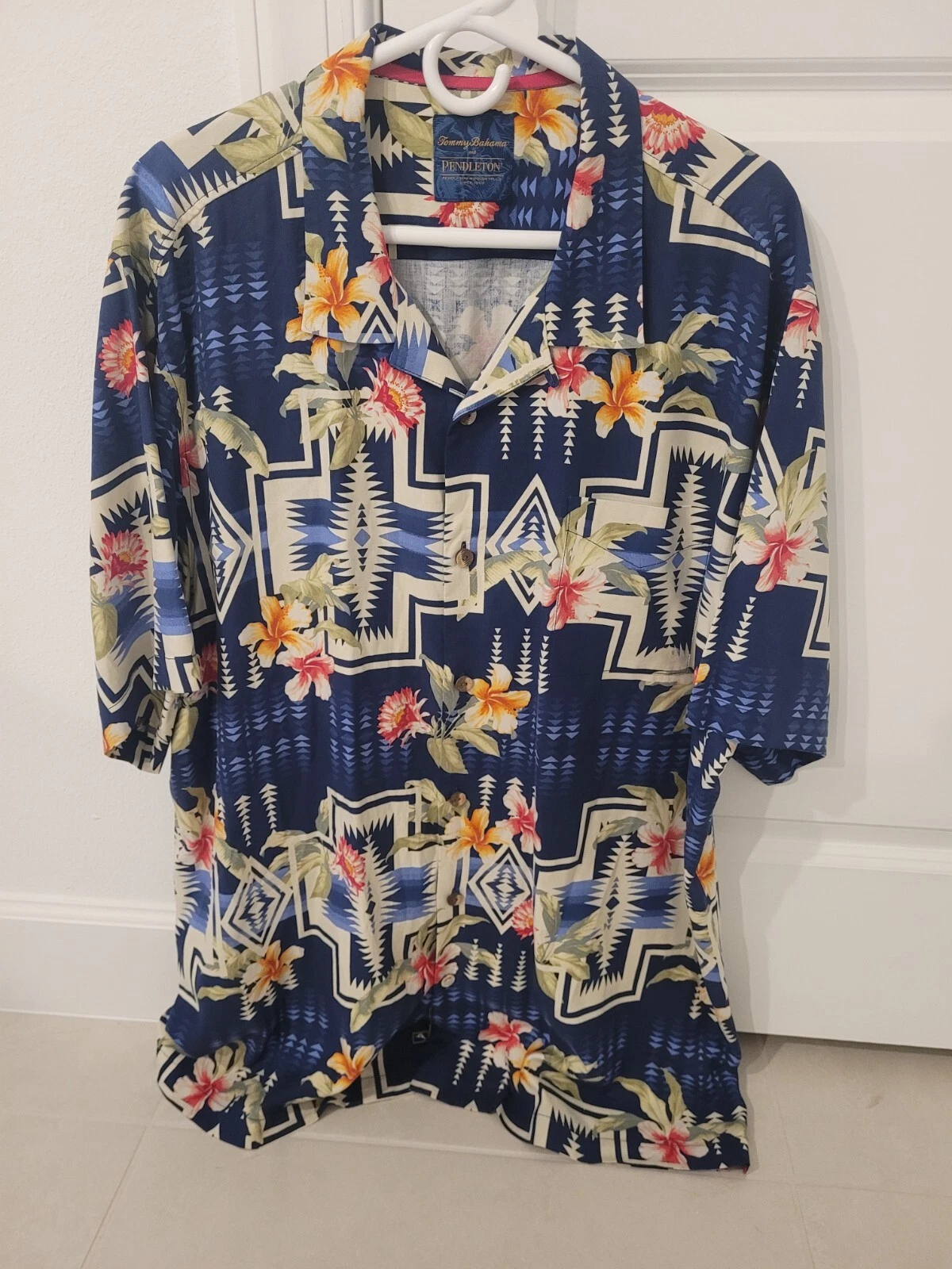Tommy Bahama x Pendleton Tropical Floral Shirt, Men's Size 2XL
Opens in a new window or tab