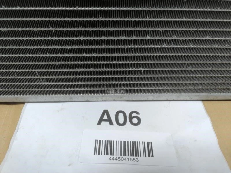 2005 2011 AUDI A6 3.2 QUATTRO AIR CONDITIONING AC A/C CONDENSER RADIATOR OEM+ - Image 4 of 4