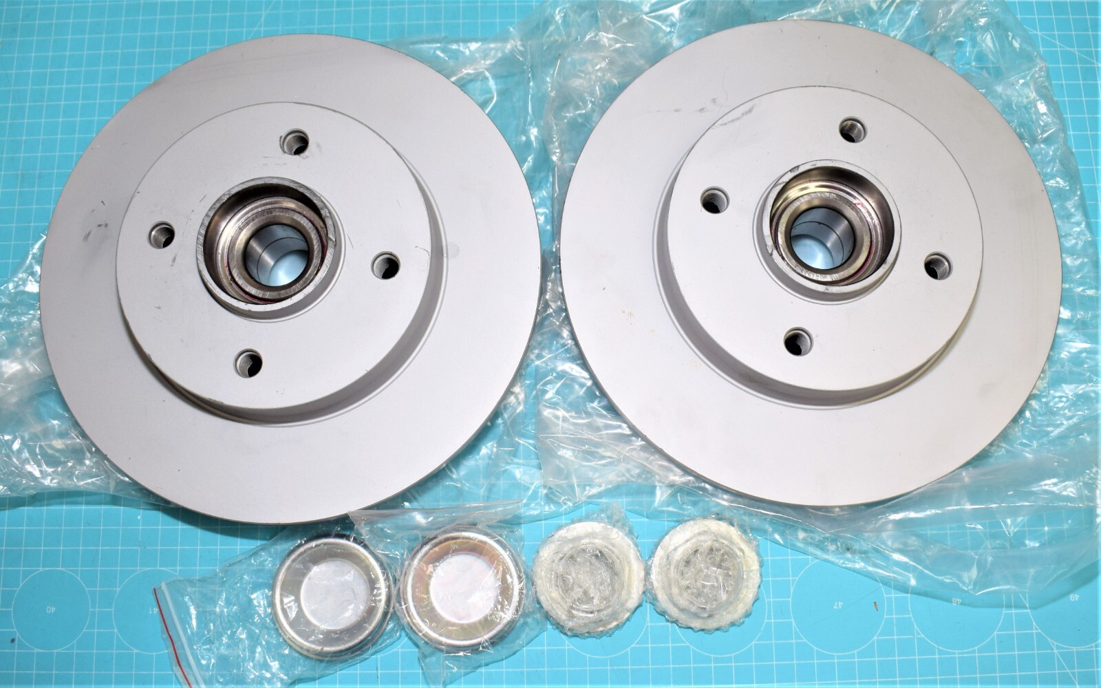 Disques de frein arrière 249mm avec roulement intégré pour Citroën C3 et C4