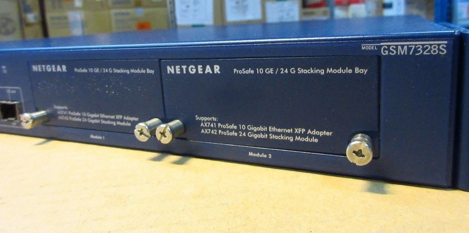 Netgear GSM7328S ProSafe GSM7328S Gigabit L3 Managed Stackable Switch (Inc VAT) - Image 4 of 4