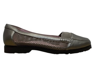 Taryn Rose Women s Quartz-Metallic Leather Jac Slip-On Loafers Size 10M