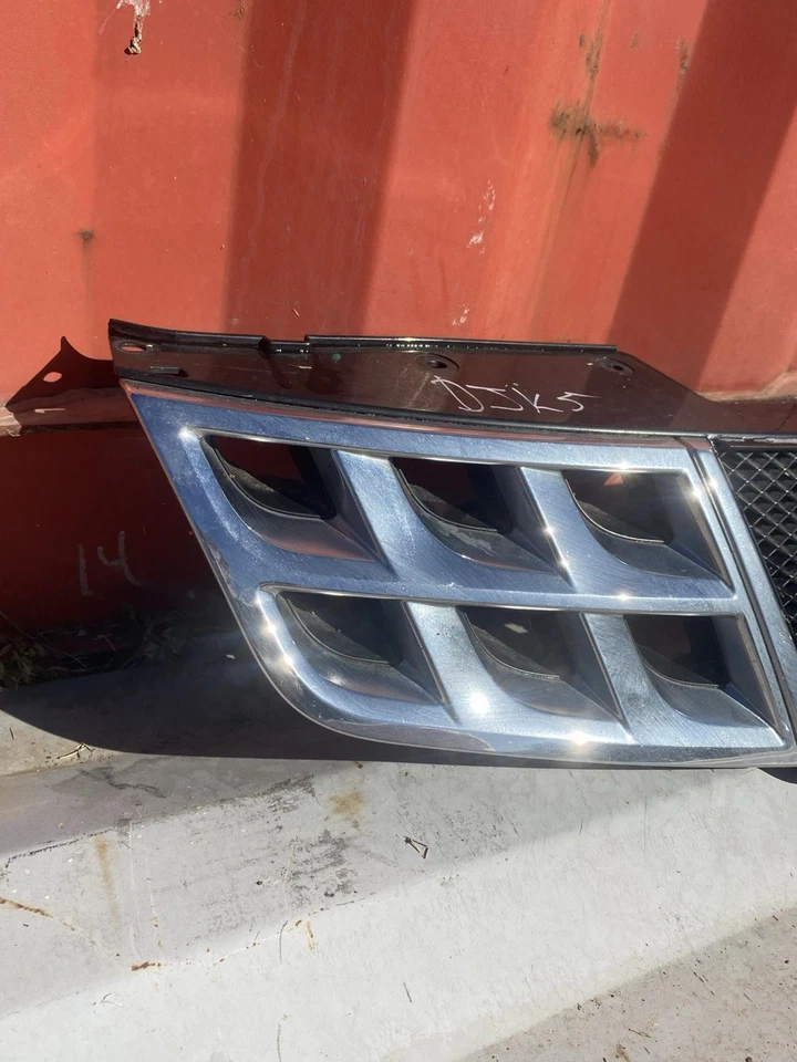 2011 2012 2013 Nissan Rogue Grille 62310-1VK0A OEM DJK5 - Imagem 2 de 4