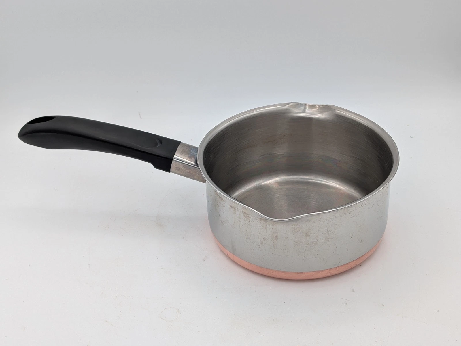 Vintage Revere Ware 1 1/2 qt Sauce Pan, Copper Bottom, Pour Spouts, No Lid, 97