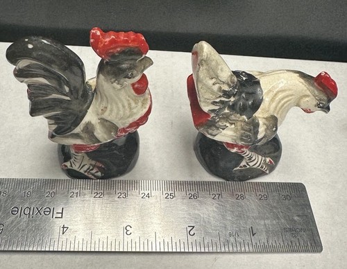 Vintage Rooster And Hen Made In Japan Salt And Pepper Shaker Set READ - Picture 12 of 12