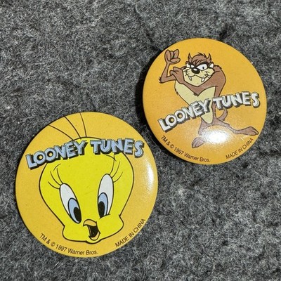Vintage Looney Tunes Cartoon Pins 1997 Warner Bros 2 Buttons WB Tweety Taz Y2K