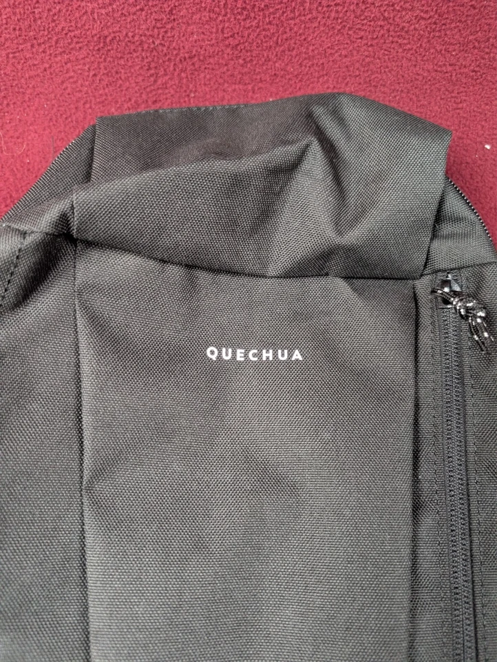 Quechua backpack bag storage carry 10L black compact small school - Image 4 of 4