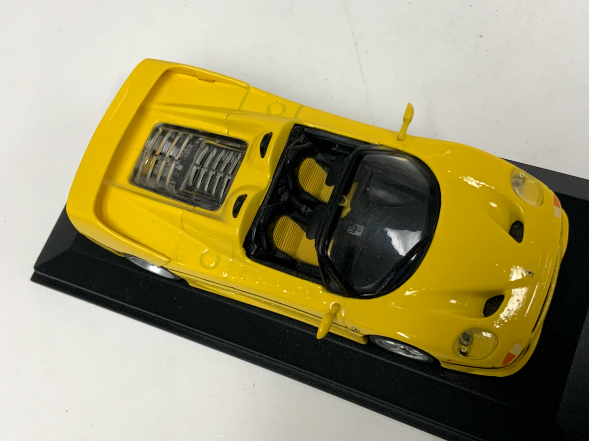 MINICHAMPS Ferrari F50 1995 イエロー　1/43 1/43 Minichamps Ferrari F50 Spider from 1995 in Yellow. 430